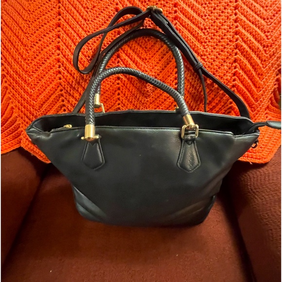 Ladies source unknown on brand, large black shoulder or crossbody bag, Nice - Picture 1 of 5